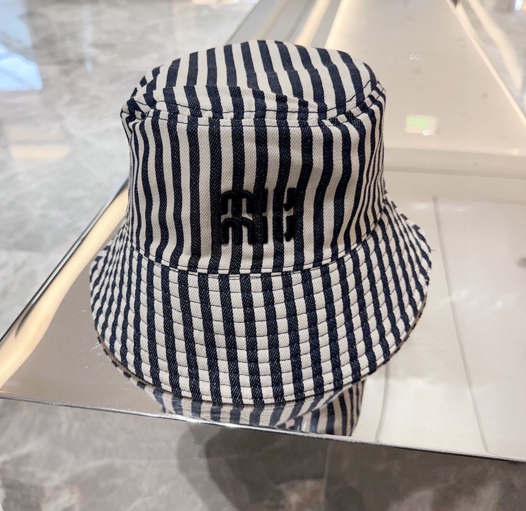 Miu Miu Caps